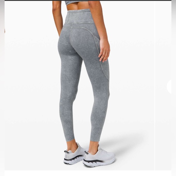 Lululemon Fast and Free High Rise Tight 25" Ice Dye Ice Wash Asphalt Grey size 2 - Picture 2 of 9
